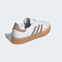 6526b682e719a624d41b5e41_samba-shoes-white-jq0982-05-standard_1764448056129.jpg