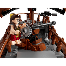 6526b682e719a624d41b5e41_star-wars-75397-6_1770986239475.png