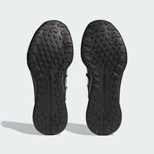 6526b682e719a624d41b5e41_terrex-voyager-21-travel-shoes-black-hp8612-03-standard_1764534627417.jpg