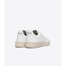 6526b682e719a624d41b5e41_veja-sneakers-v-10-leather-white-vx0201270-3_1764104625600.jpg