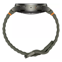 6526b682e719a624d41b5e41_watch7-11_1747908884910.png