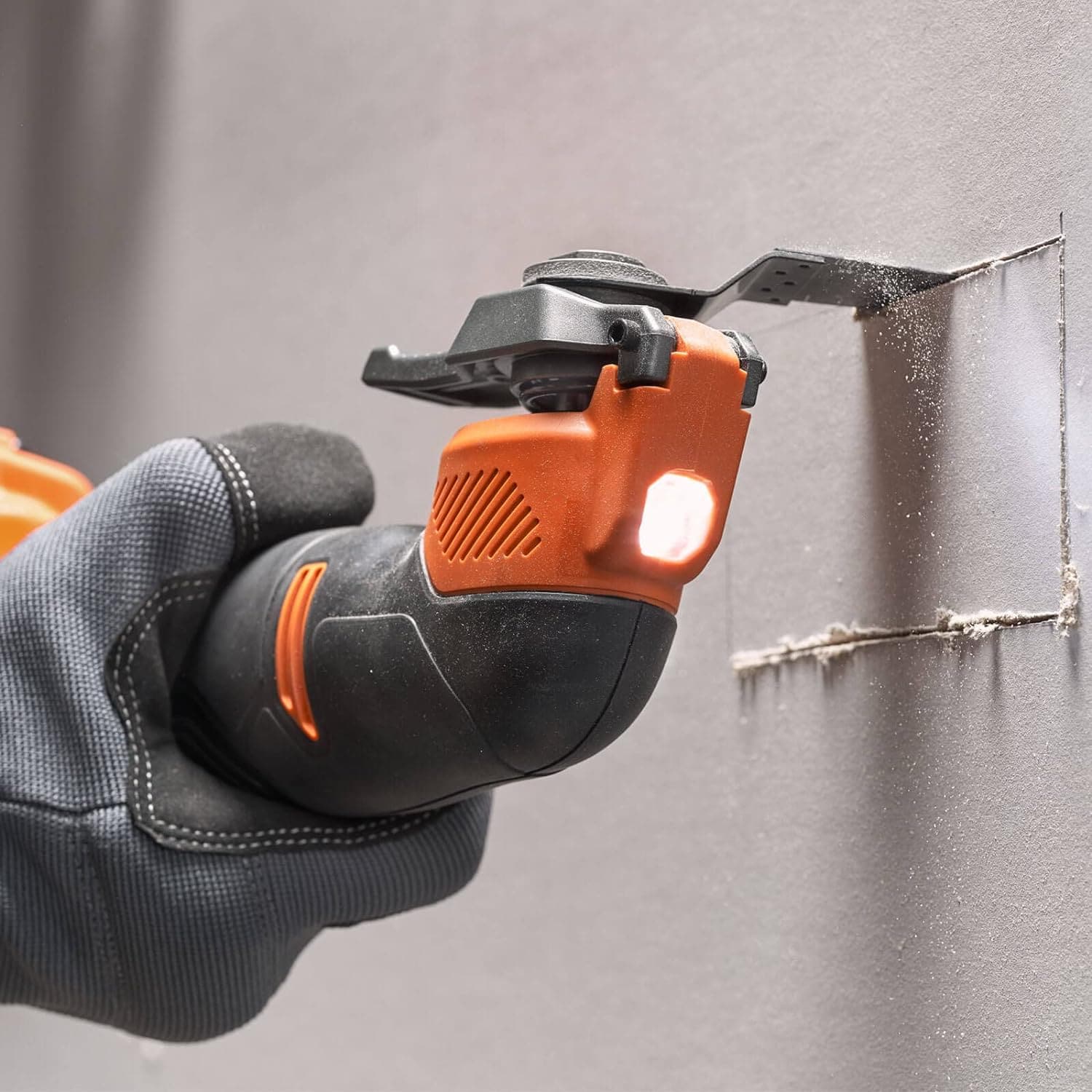 Buy BLACK+DECKER,BLACK+DECKER 18v Oscillating Tool with 1x 2Ah Battery and a Kitbox - Gadcet UK | UK | London | Scotland | Wales| Ireland | Near Me | Cheap | Pay In 3 | Tools
