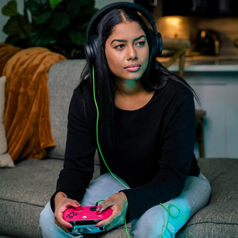 Buy Xbox,Xbox Series X & S Wireless Controller - Deep Pink - Gadcet UK | UK | London | Scotland | Wales| Near Me | Cheap | Pay In 3 | Game Controllers