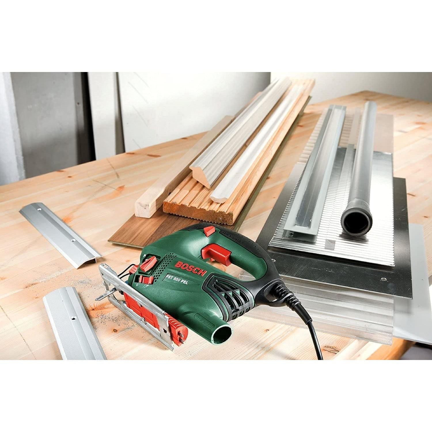 Buy Bosch,Bosch PST 800 PEL Jigsaw - 530W Motor, Home and Garden Series, Includes Carrying Case - Gadcet UK | UK | London | Scotland | Wales| Ireland | Near Me | Cheap | Pay In 3 | Handheld Power Drills