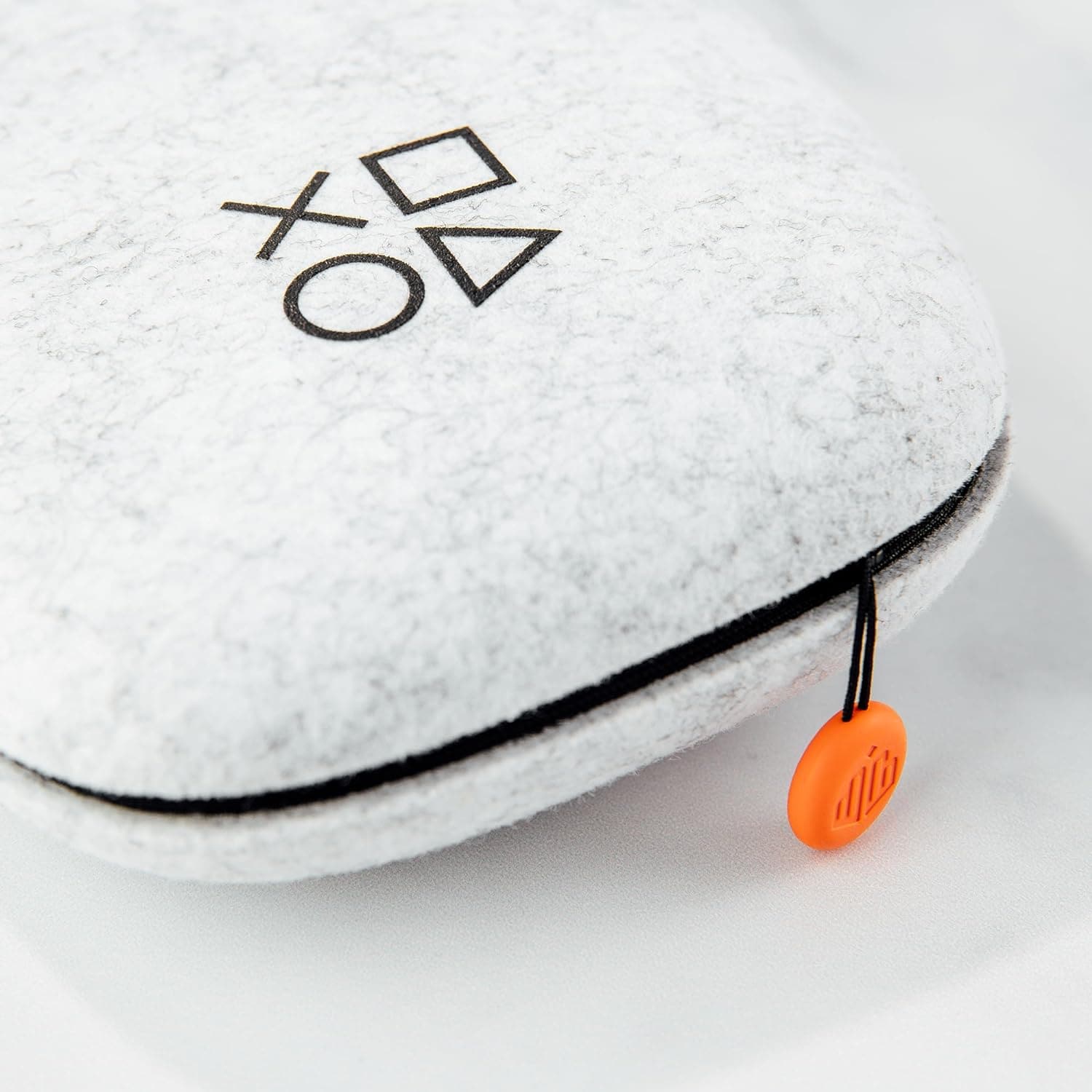 Buy BACKBONE,BACKBONE One Carrying Case - White - Gadcet UK | UK | London | Scotland | Wales| Near Me | Cheap | Pay In 3 | Video Game Console Accessories