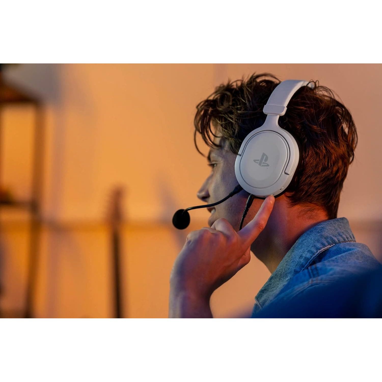 Buy Trust Gaming,Trust GXT 498 Forta PS5 Wired Gaming Headset - White - Gadcet UK | UK | London | Scotland | Wales| Ireland | Near Me | Cheap | Pay In 3 | Headphones