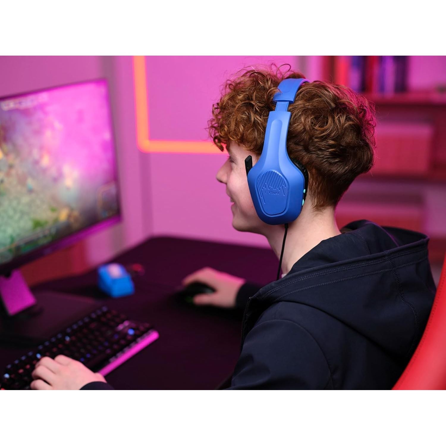 Buy Trust Gaming,Trust Gaming GXT 418B Rayne Lightweight Gaming Headset - 3.5mm Jack, 50mm Drivers, Foldaway Microphone, Over-Ear, Wired, 2m Cable, for PC, Xbox, PS4, PS5, Switch, Mobile - Blue - Gadcet UK | UK | London | Scotland | Wales| Near Me | Cheap | Pay In 3 | Headphones & Headsets