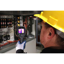 Flir,FLIR E6-XT Thermal Imaging Camera with Wi-Fi (9Hz) - Gadcet.com