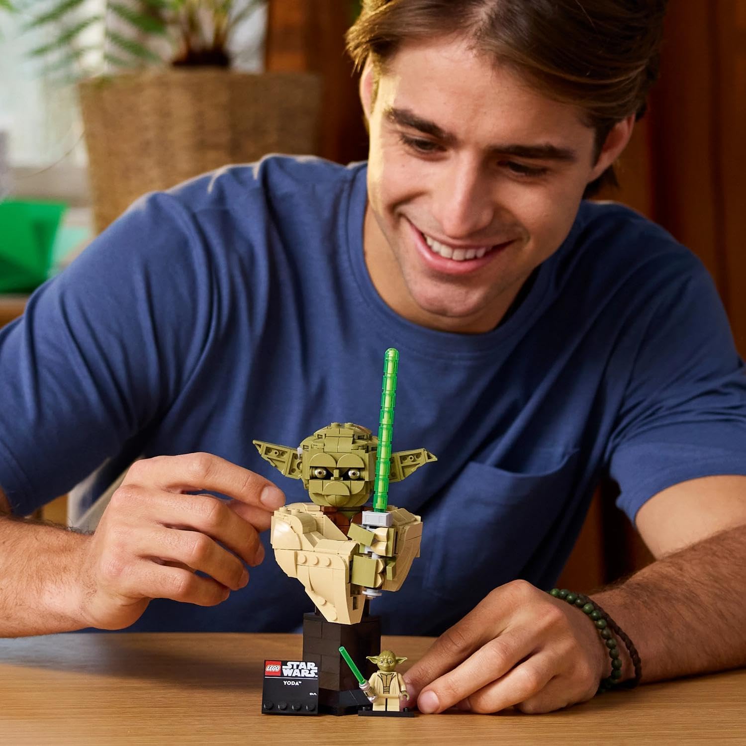LEGO Star Wars Yoda Bust 75438