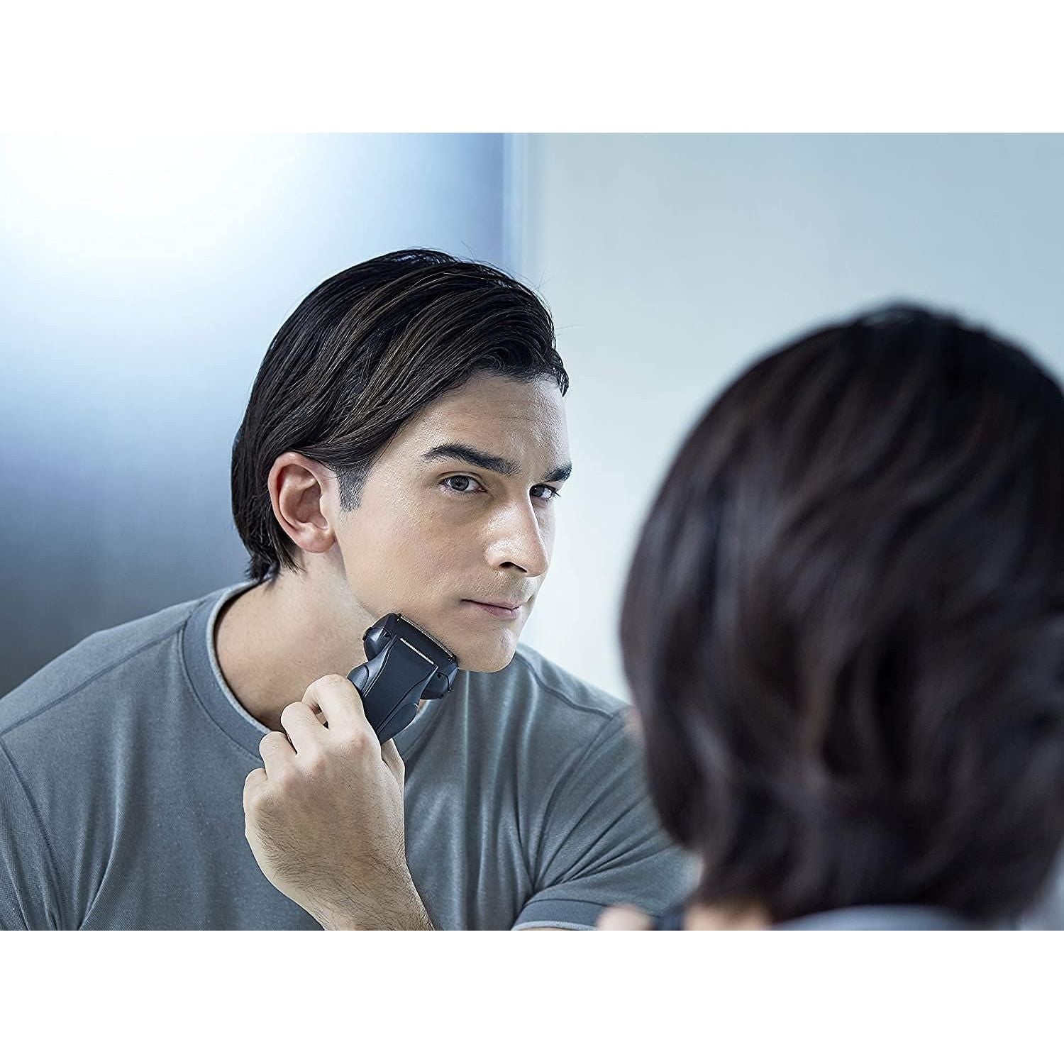 Buy Panasonic,Panasonic ES-RT37 Wet & Dry Rechargeable Electric 3-Blade Shaver for Men (100-240V) - Gadcet UK | UK | London | Scotland | Wales| Near Me | Cheap | Pay In 3 | Electric Razors