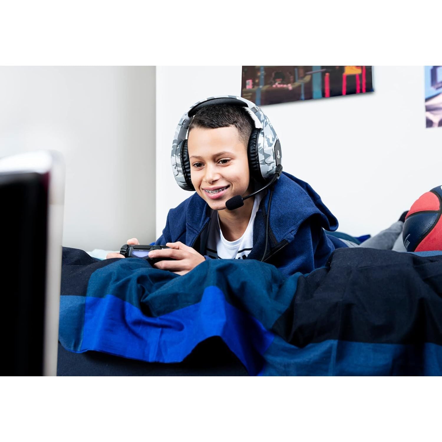 Buy Trust Gaming,Trust Gaming GXT 488 Forze-G [Officially Licensed for PlayStation] Gaming Headset for PS4 and PS5 with Flexible Microphone and Inline Remote Control, Over Ear Gaming Headphones - Grey - Gadcet UK | UK | London | Scotland | Wales| Near Me | Cheap | Pay In 3 | Headphones & Headsets