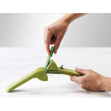 Buy Joseph Joseph,Joseph Joseph CleanForce Garlic Press – Green (16 cm) - Gadcet UK | UK | London | Scotland | Wales| Near Me | Cheap | Pay In 3 | Kitchen Tools & Utensils