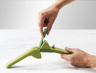 Buy Joseph Joseph,Joseph Joseph CleanForce Garlic Press – Green (16 cm) - Gadcet UK | UK | London | Scotland | Wales| Near Me | Cheap | Pay In 3 | Kitchen Tools & Utensils