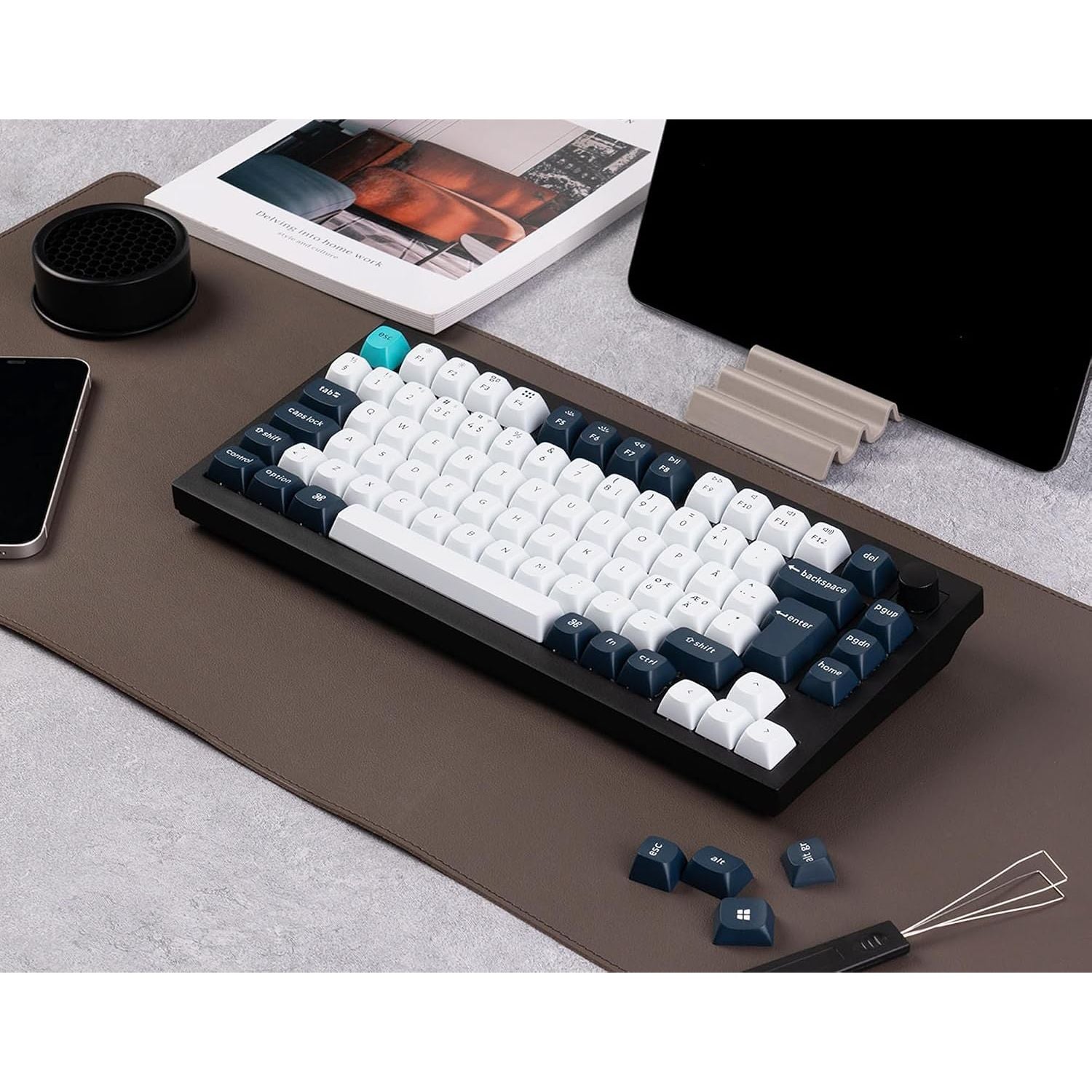 Keychron Q1 Wireless Mechanical Keyboard - Black