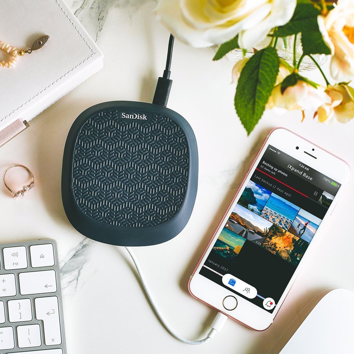 Buy SanDisk,SanDisk iXpand Base 256GB – Charging and Backup for iPhone/iPad, Black - Gadcet UK | UK | London | Scotland | Wales| Near Me | Cheap | Pay In 3 | External Hard drives