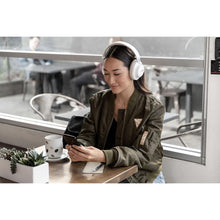 Buy Shure,Shure AONIC 40 Wireless Over-Ear Bluetooth Headphones - Noise Cancelling, 25-Hour Battery, Studio Sound, Mic, White - Gadcet UK | UK | London | Scotland | Wales| Near Me | Cheap | Pay In 3 | Headphones & Headsets