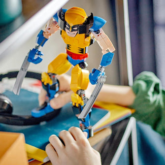 Buy LEGO,LEGO Marvel Wolverine Construction Figure X-Men Toy 76257 - Gadcet UK | UK | London | Scotland | Wales| Ireland | Near Me | Cheap | Pay In 3 | Toys & Games