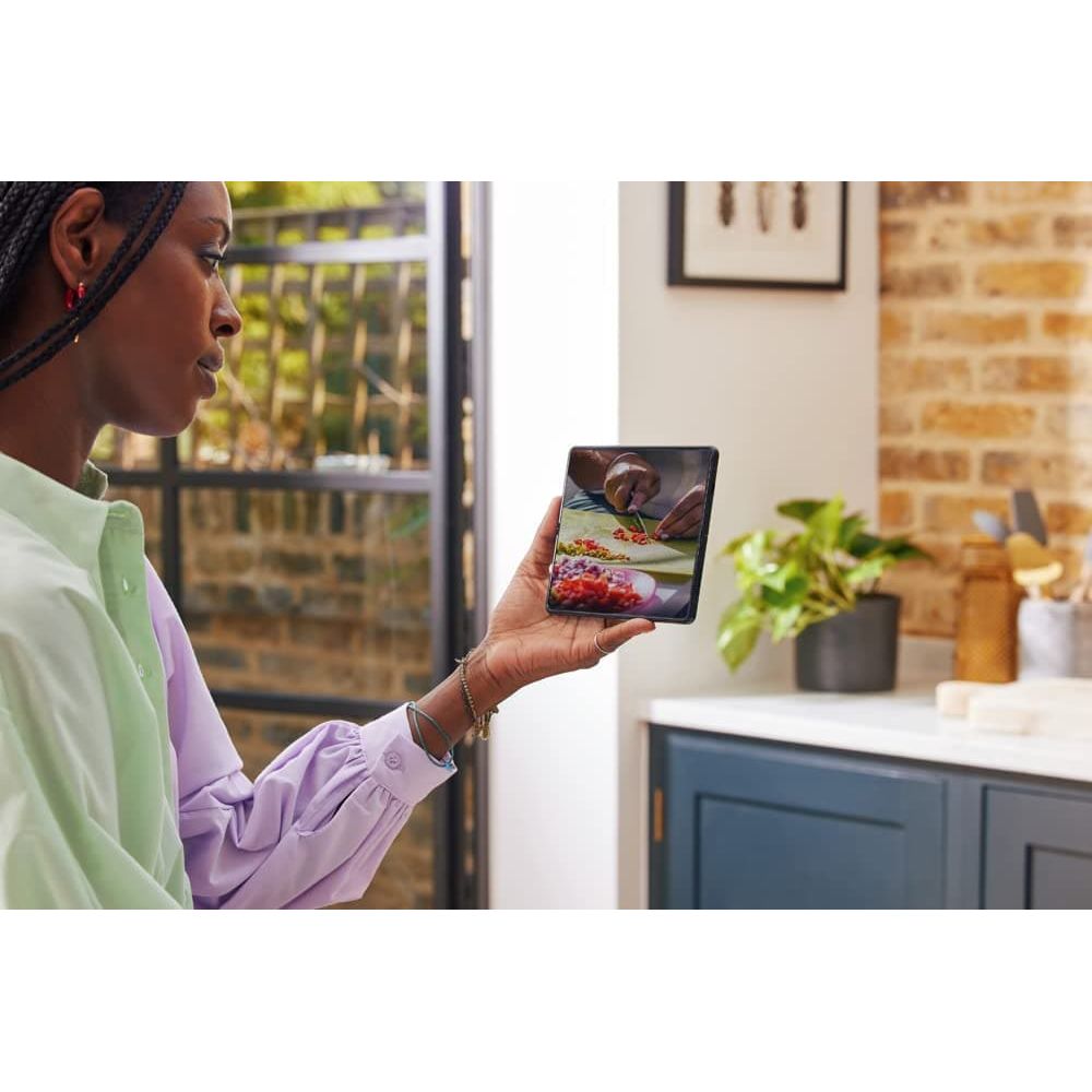 Buy Samsung,Samsung Galaxy Z Fold 3 5G 256GB, Silver - Unlocked - Gadcet.com | UK | London | Scotland | Wales| Ireland | Near Me | Cheap | Pay In 3 | 