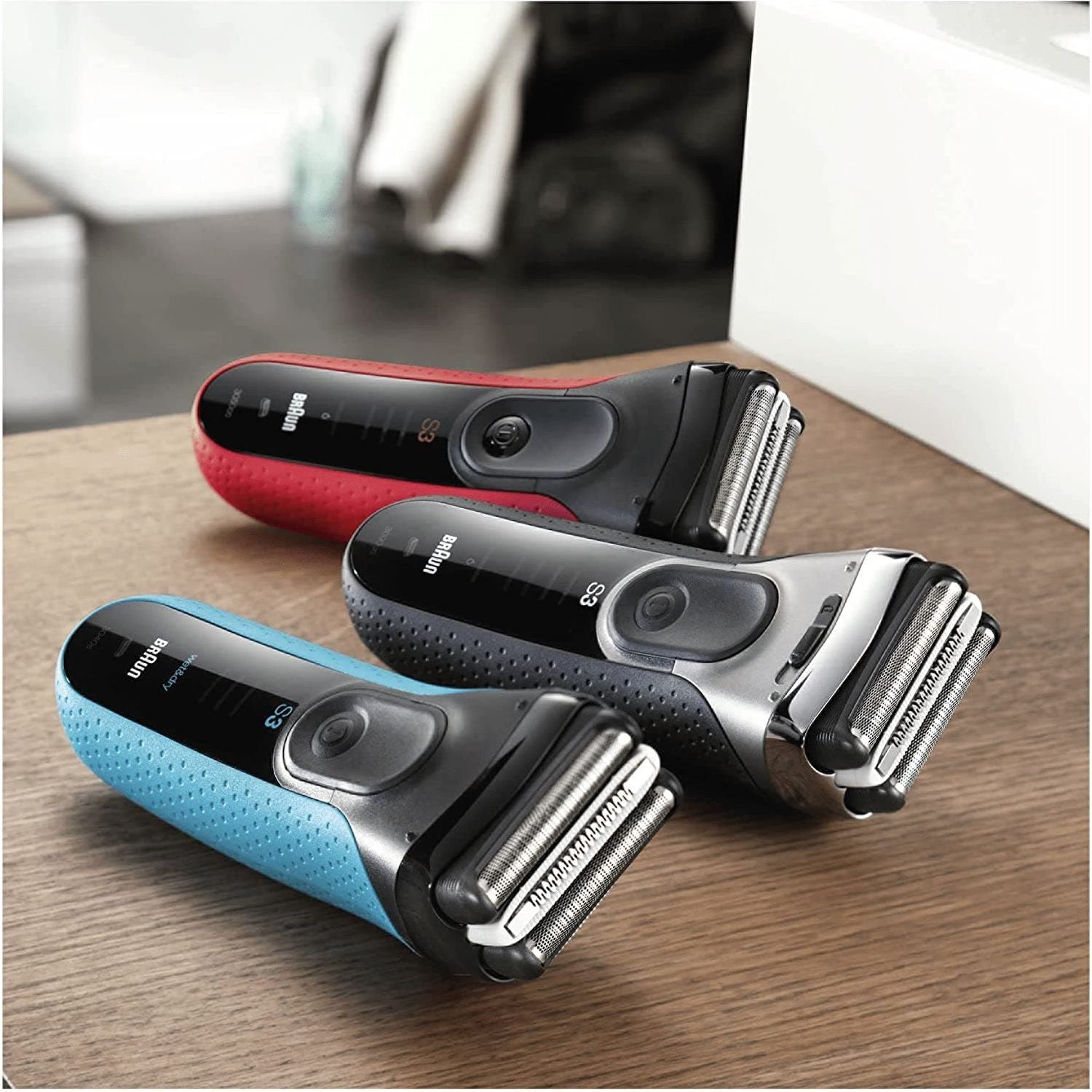 Braun Series 3 ProSkin Electric Shaver, Electric Razor for Men With Pop Up Precision Trimmer, Cordless, Wet & Dry, Gifts For Men, UK 2 Pin Plug, 3020s, Black Razor - Gadcet.com