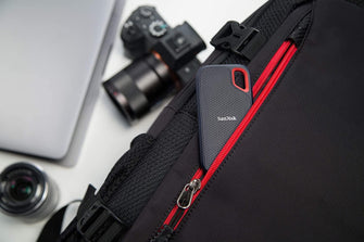Buy Sandisk,SanDisk Extreme Portable SSD 1TB up to 550MB/s read - Gadcet.com | UK | London | Scotland | Wales| Ireland | Near Me | Cheap | Pay In 3 | Hard Drives