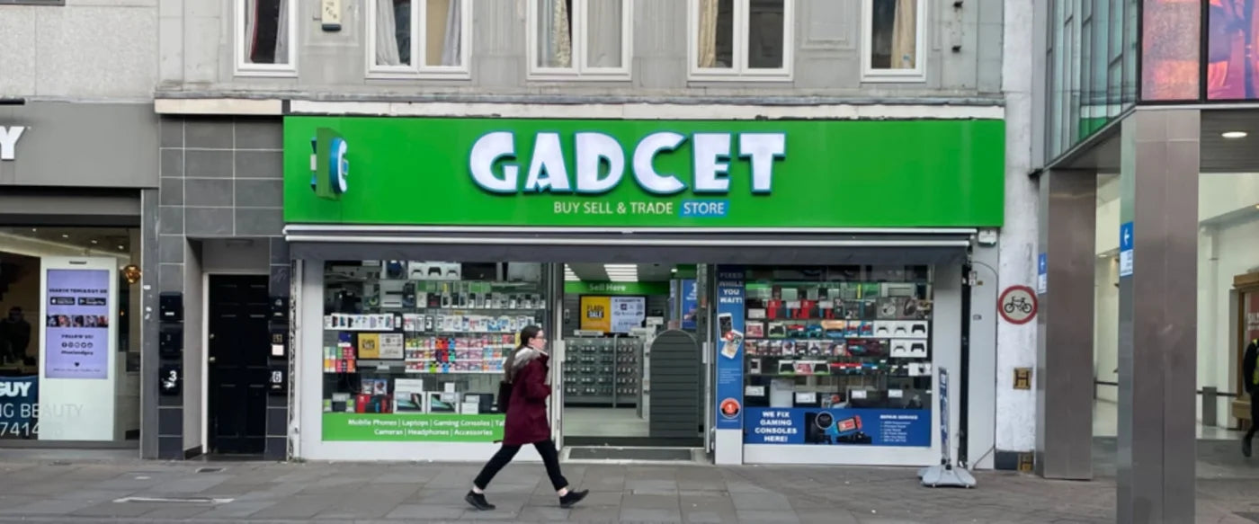 Actual Gadcet Romford shopfront, 61–63 South Street
